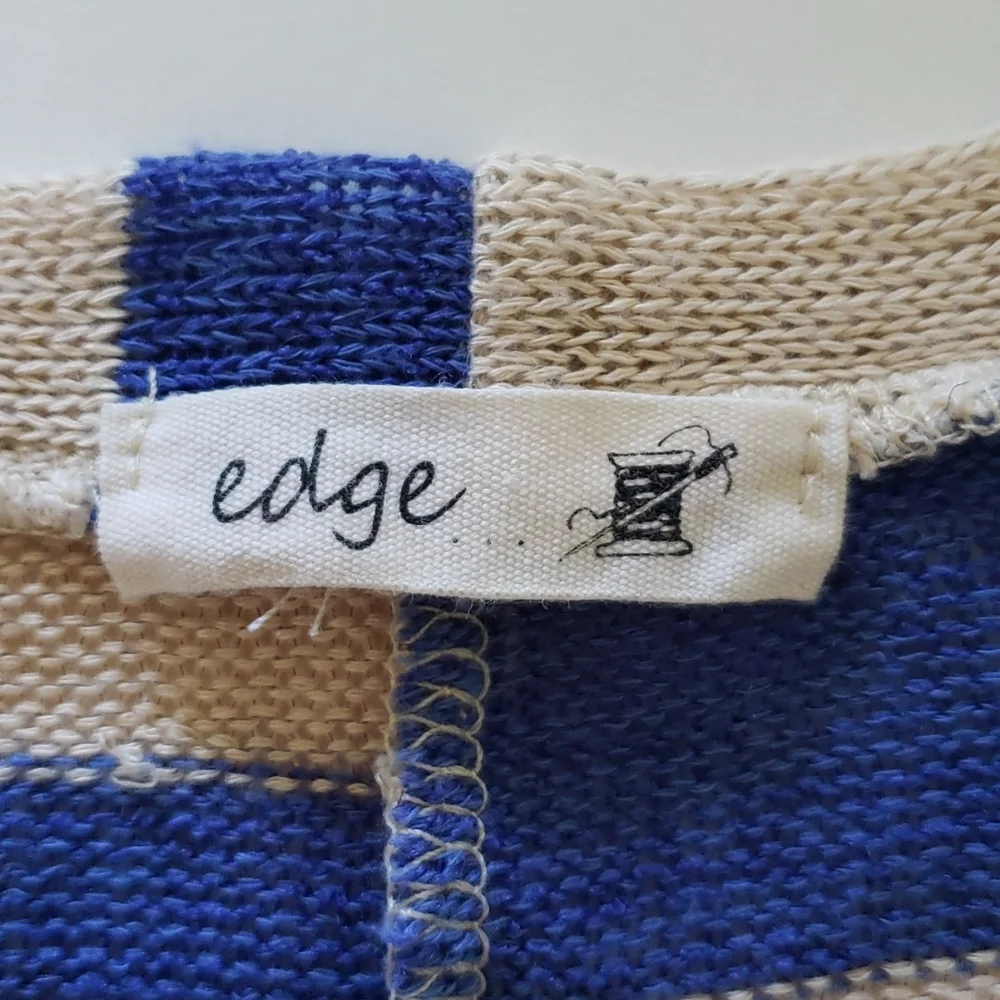 N/A edge pullover